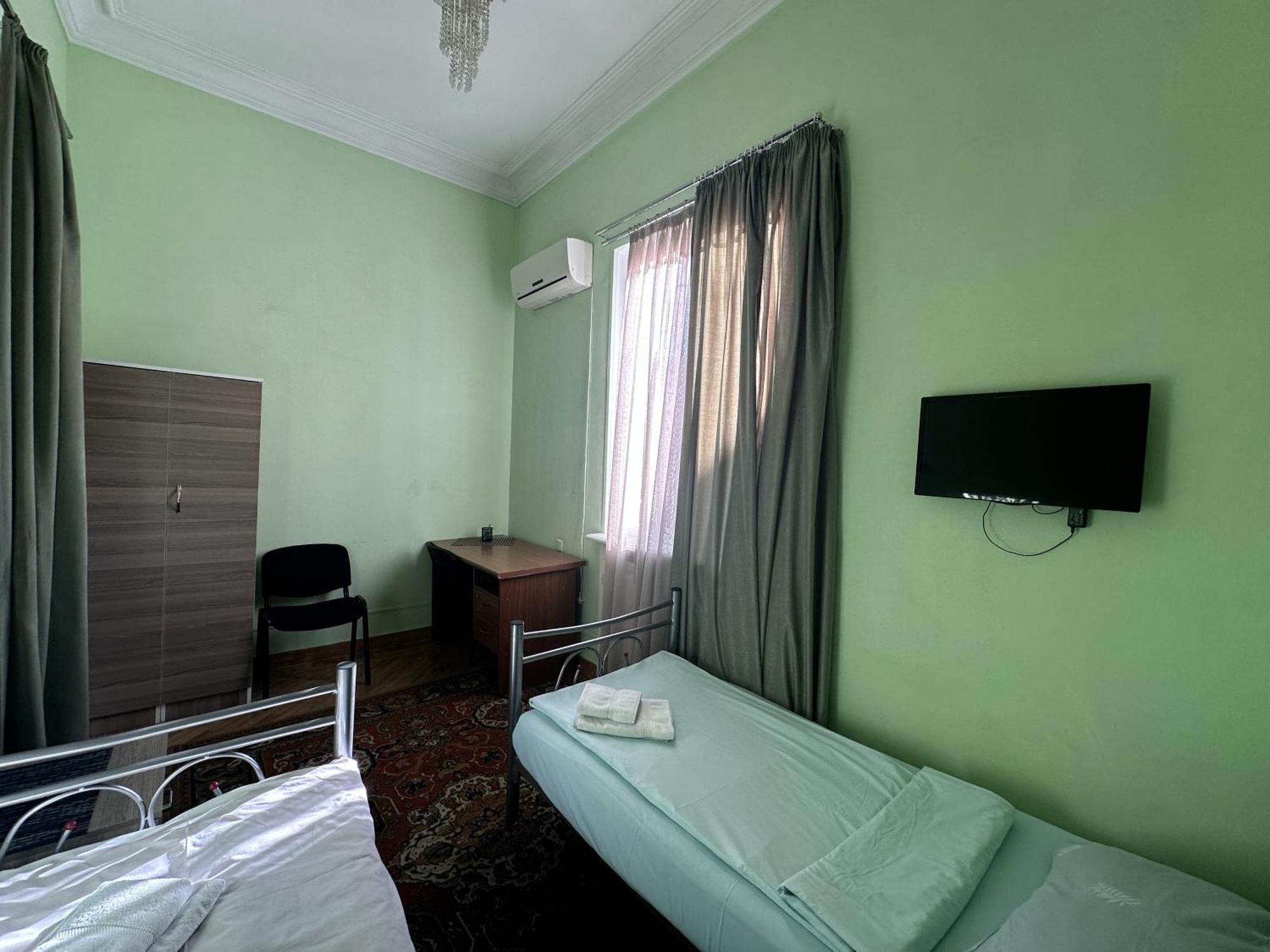 Хостел Bridge House Yerevan Armenia Экстерьер фото