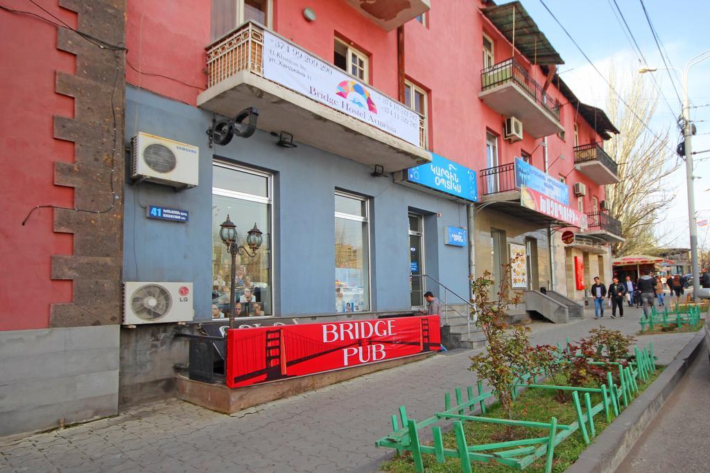 Хостел Bridge House Yerevan Armenia Экстерьер фото